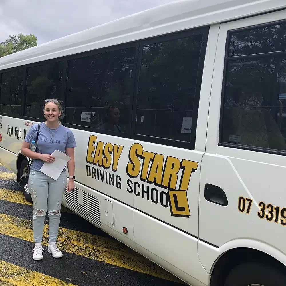 Light Rigid Driving Training for Ambulance Drivers on the Gold Coast by Easy Start Driving School